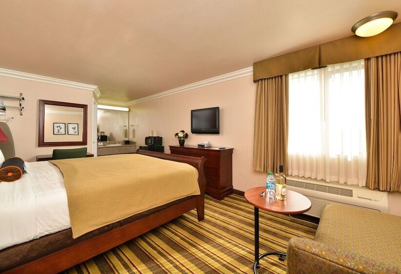 ホテル Inn By The Sfo