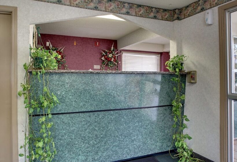 هتل Key West Inn  Montgomery