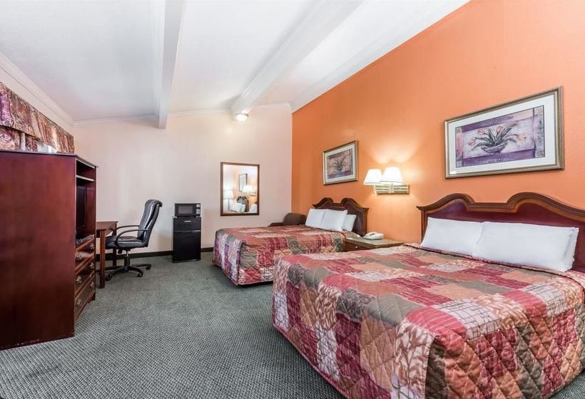 בית מלון כפרי Knights Inn Lake Charles