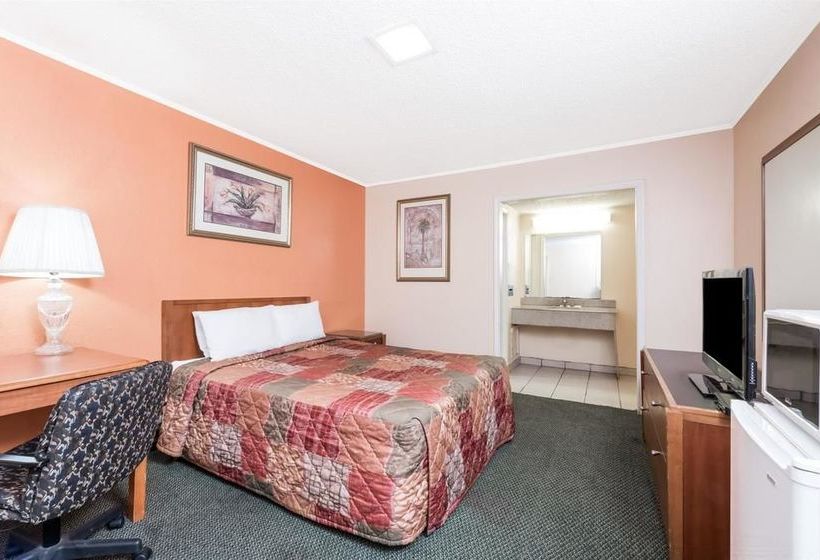 Отель Knights Inn Lake Charles