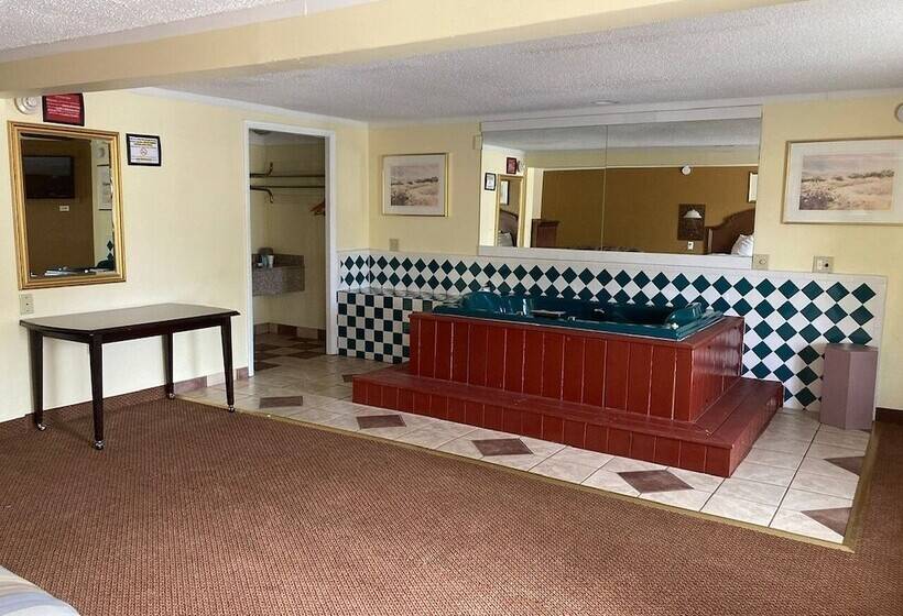 فندق Rodeway Inn & Suites