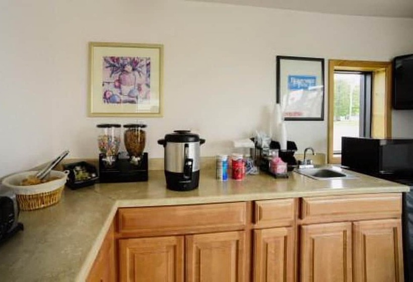 בית מלון כפרי Loyalty Inn Maryville