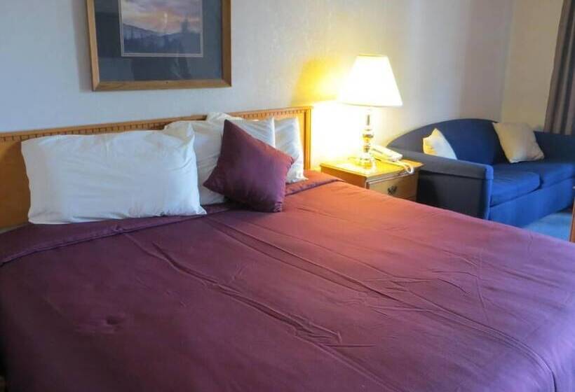 فندق Mountain House Inn