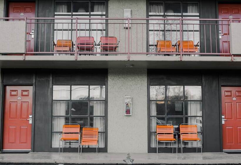 בית מלון כפרי Mountain House Inn