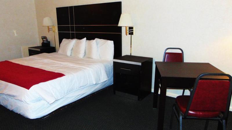 فندق Oceanside Lodge