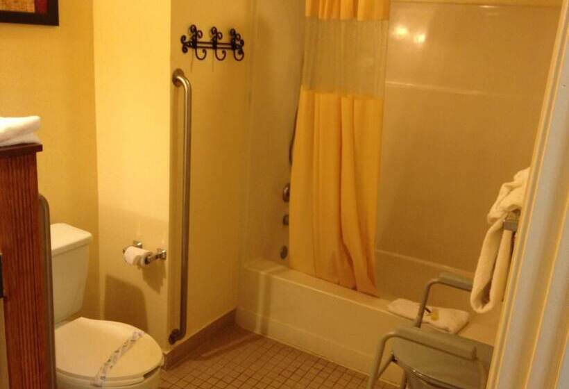 فندق Park Avenue Inn & Suites