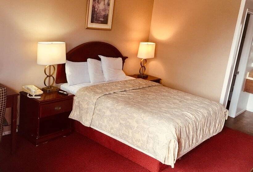 فندق Park Avenue Inn & Suites