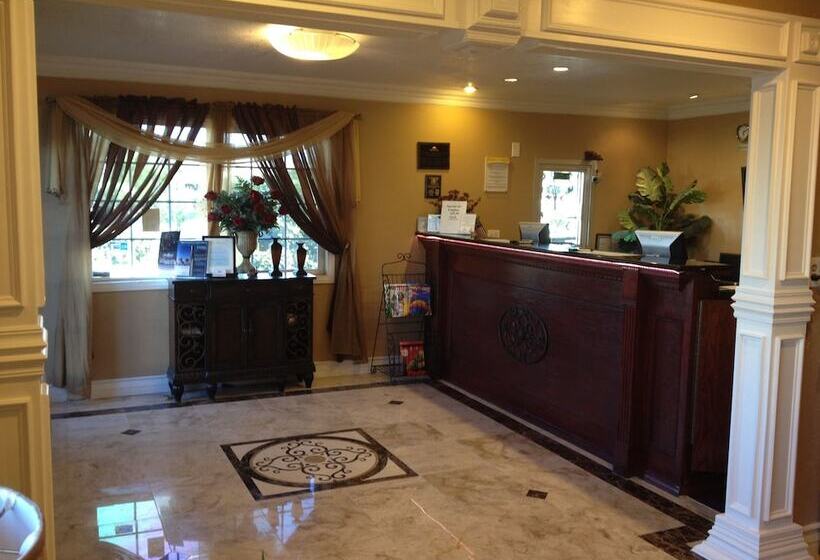 فندق Park Avenue Inn & Suites