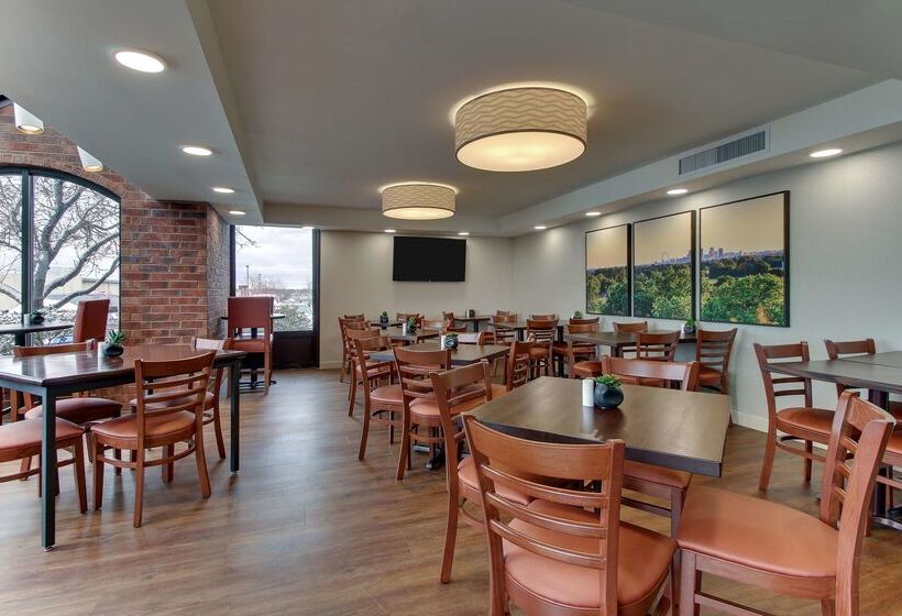 فندق Pear Tree Inn St. Louis Arnold