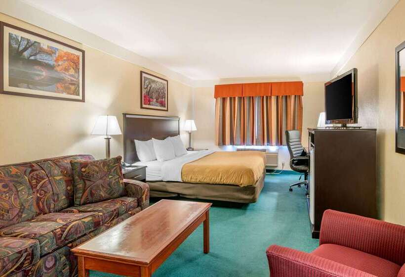 فندق Quality Inn