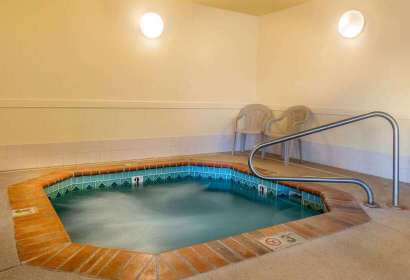 فندق Quality Inn