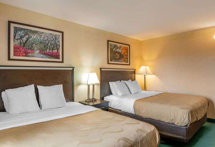 فندق Quality Inn