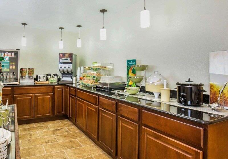 فندق Quality Inn