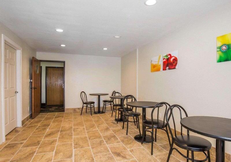 فندق Quality Inn