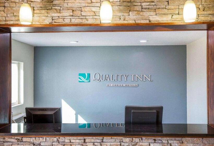 فندق Quality Inn