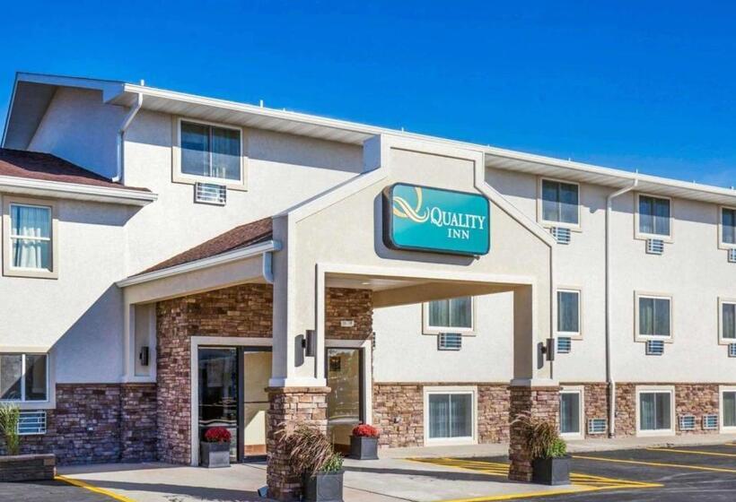 فندق Quality Inn