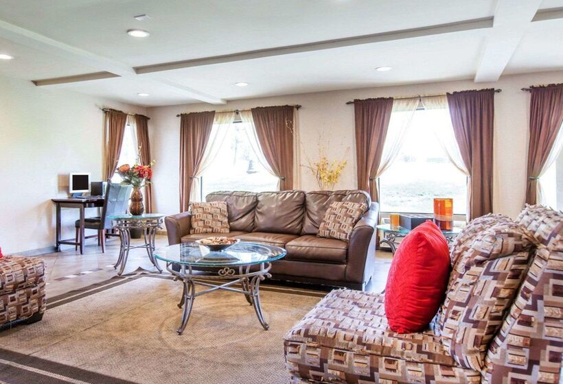 فندق Quality Inn