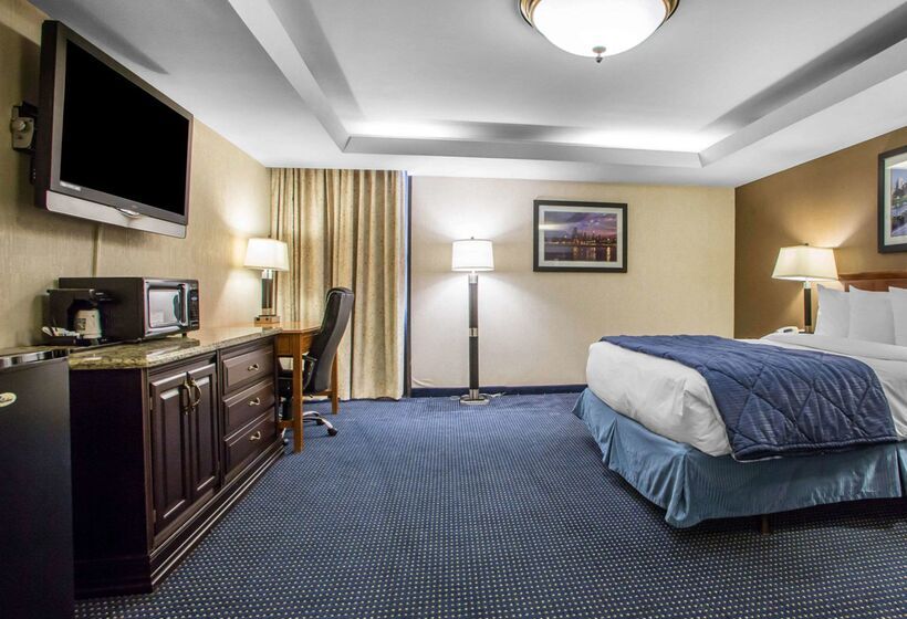 هتل Quality Inn Schaumburg  Chicago Near The Mall