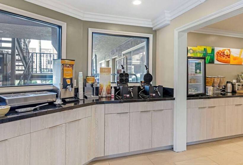 فندق Quality Inn & Suites Anaheim Maingate