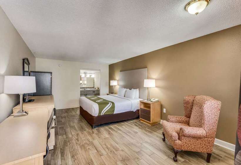 هتل Quality Inn & Suites Hot Springslake Hamilton
