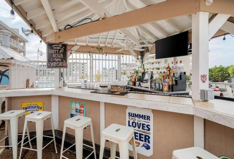 בית מלון כפרי Quality Inn & Suites Ocean City Fenwick