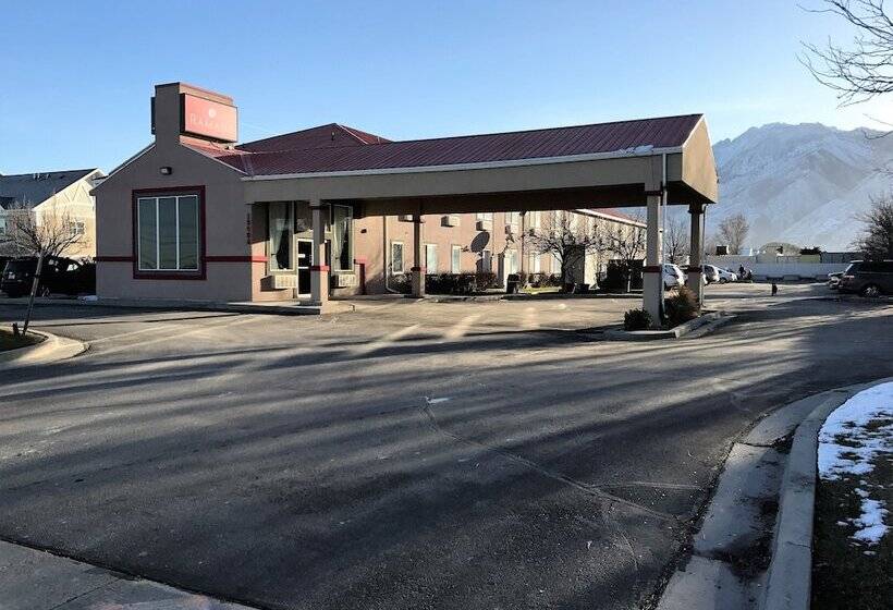 فندق Ramada By Wyndham Draper