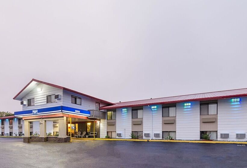 Отель Rodeway Inn Mitchell