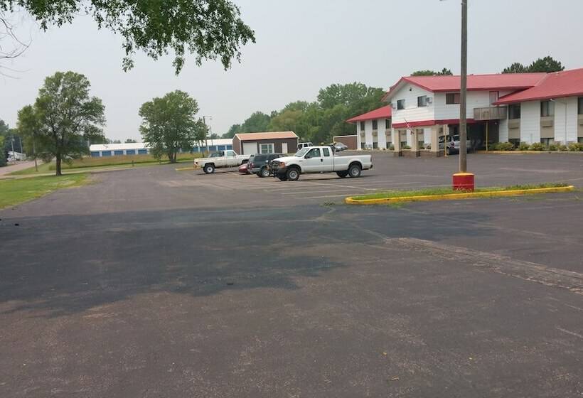 Отель Rodeway Inn Mitchell