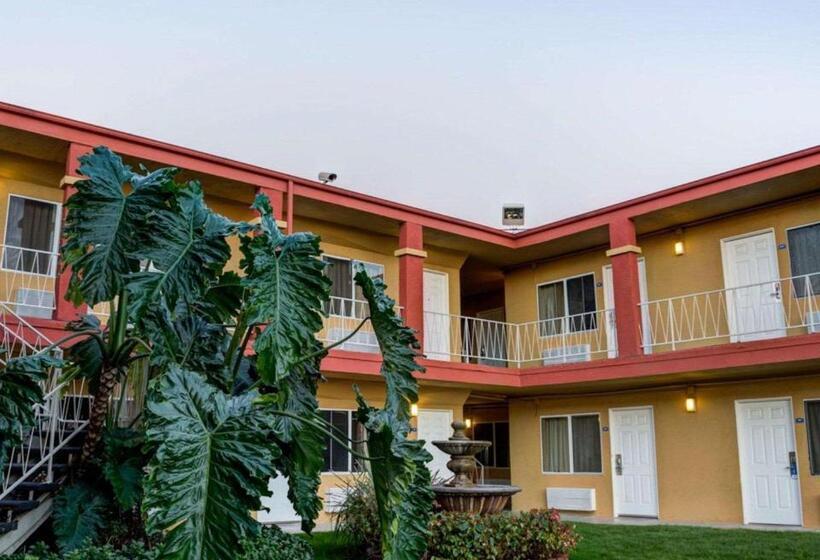 فندق Rodeway Inn Near Venice Beach