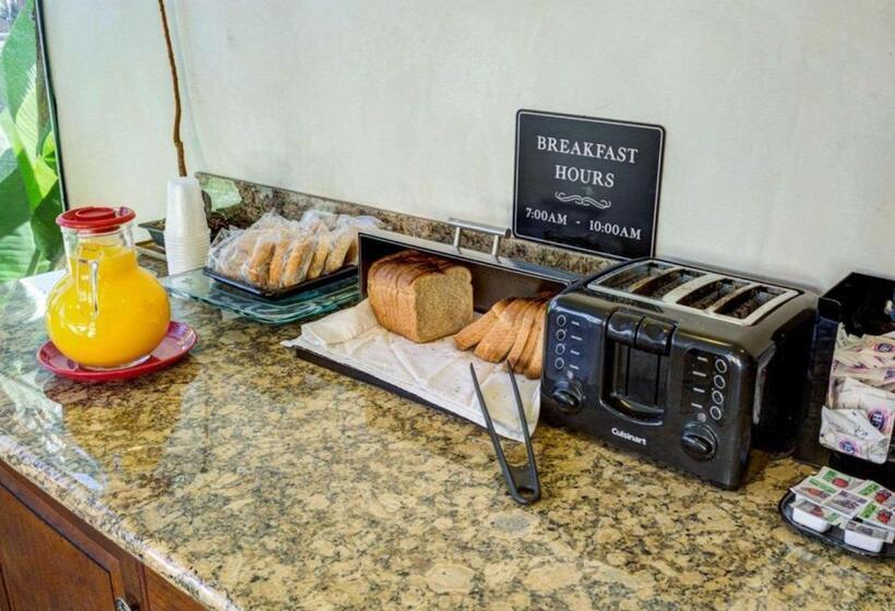 فندق Rodeway Inn Near Venice Beach