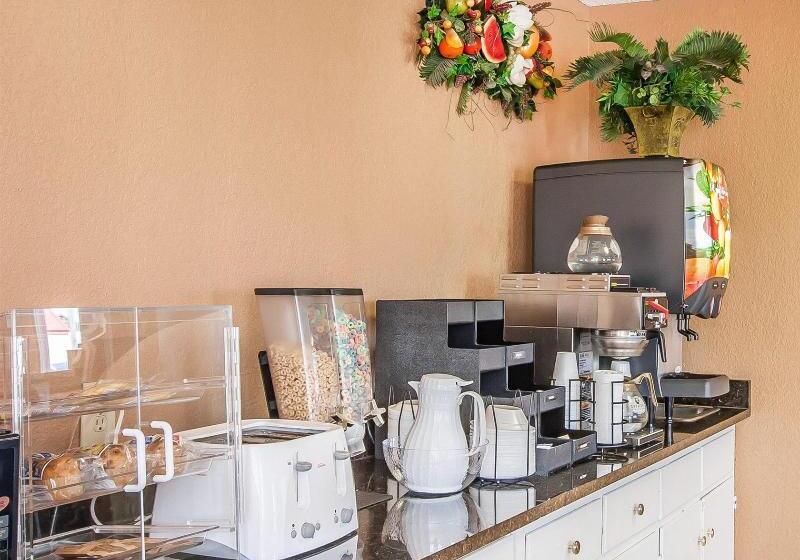 Отель Rodeway Inn Prattville I65