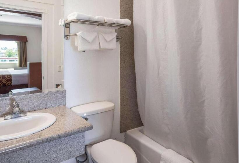 فندق Rodeway Inn & Suites Pasadena