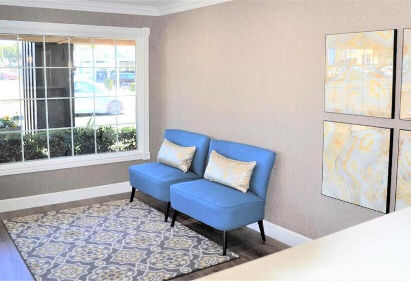 Отель Summerfield Inn Fresno Yosemite