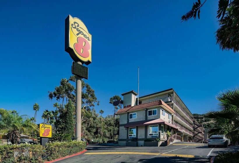 Super 8 By Wyndham San Diego Hotel Circle
