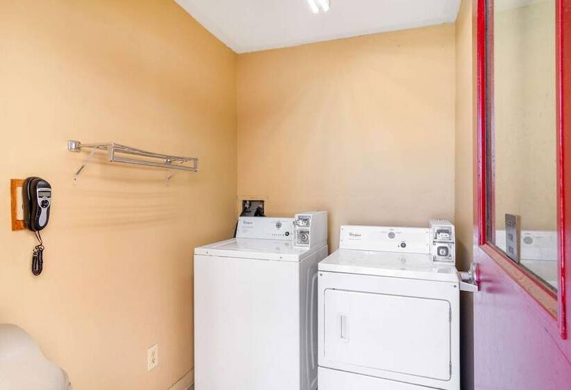 Surestay Hotel By Best Western Brunswick