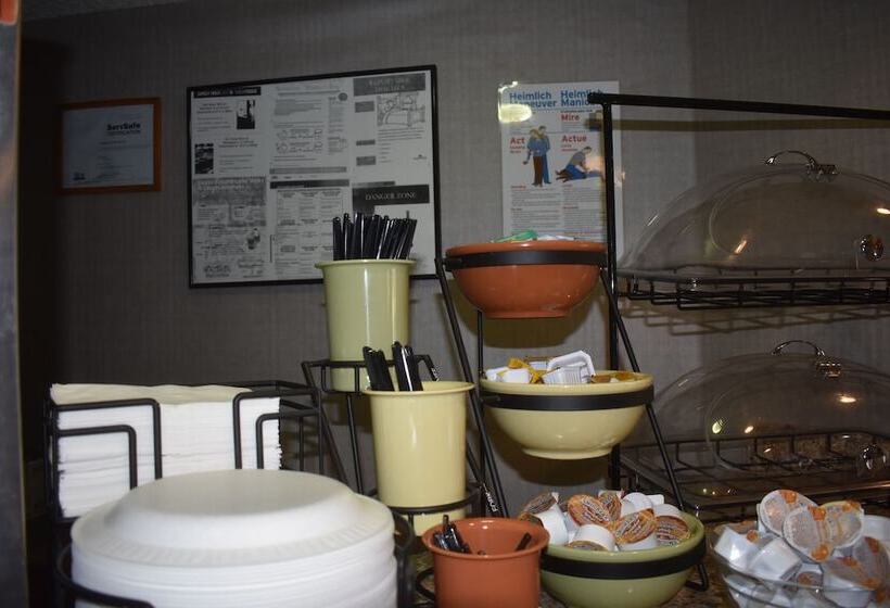 Surestay Hotel By Best Western Brunswick