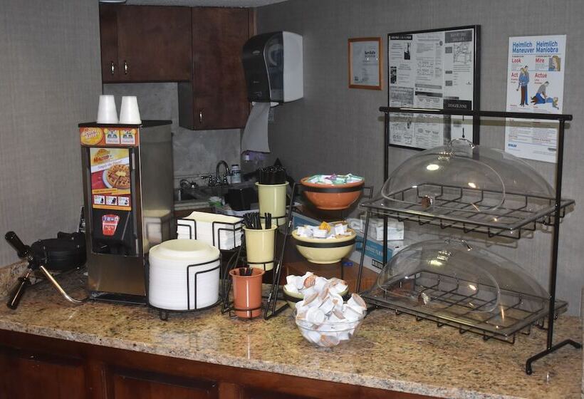 Surestay Hotel By Best Western Brunswick