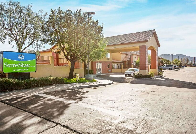בית מלון כפרי Surestay  By Best Western Fontana