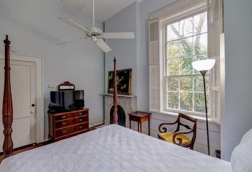 ホテル The Duff Green Mansion