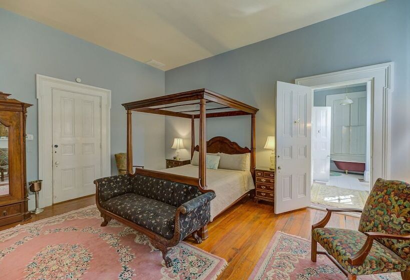 ホテル The Duff Green Mansion