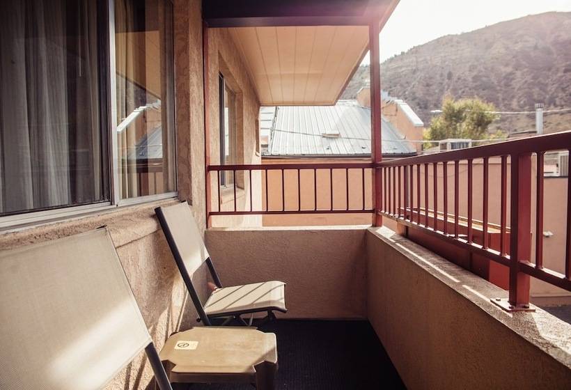 酒店 The Durango Lodge