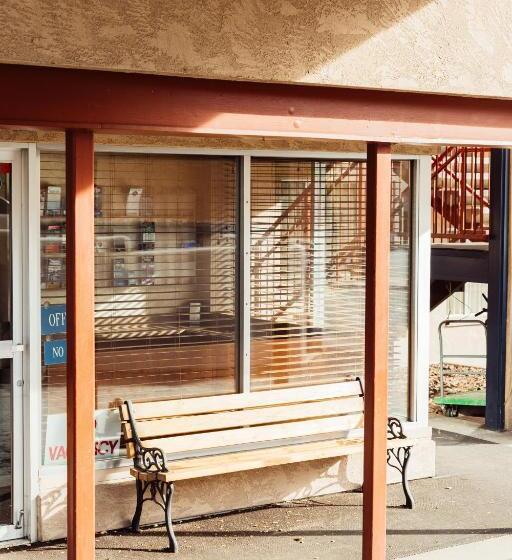 酒店 The Durango Lodge