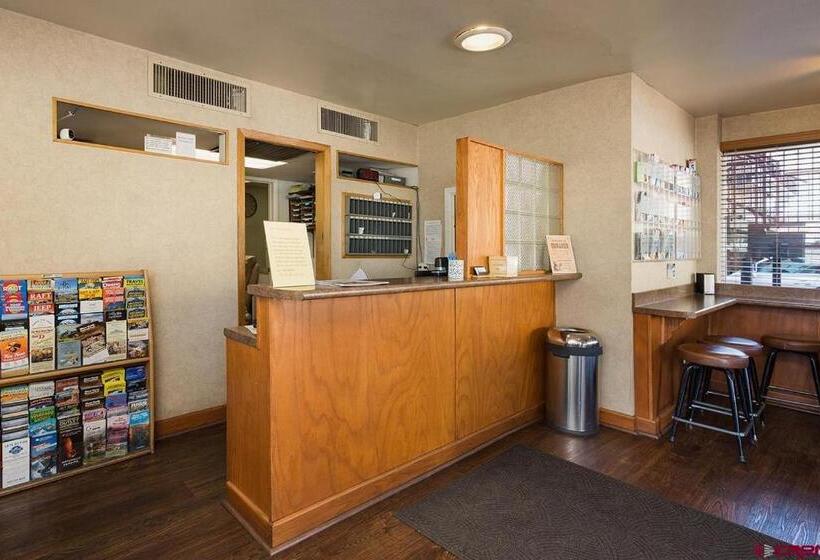 酒店 The Durango Lodge