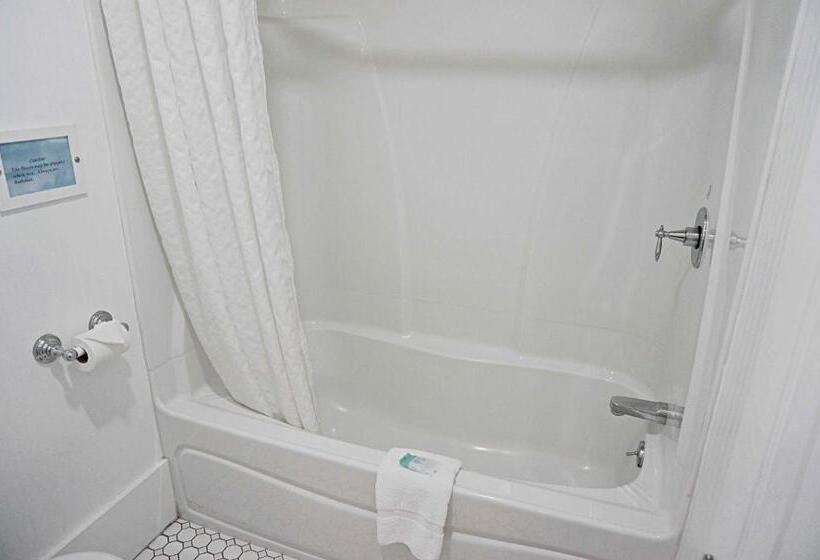 酒店 The Edgewater