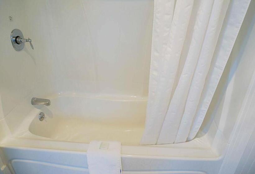 酒店 The Edgewater