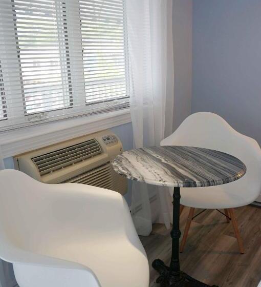 酒店 The Edgewater