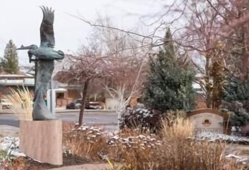 فندق Travelodge By Wyndham Klamath Falls