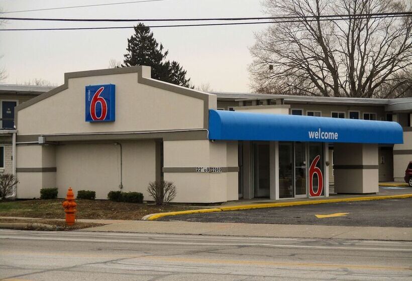 Motel 6 North Olmsted, Oh Cleveland