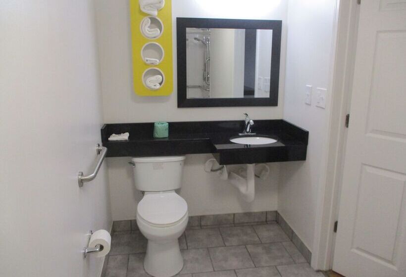 Motel 6 North Olmsted, Oh Cleveland