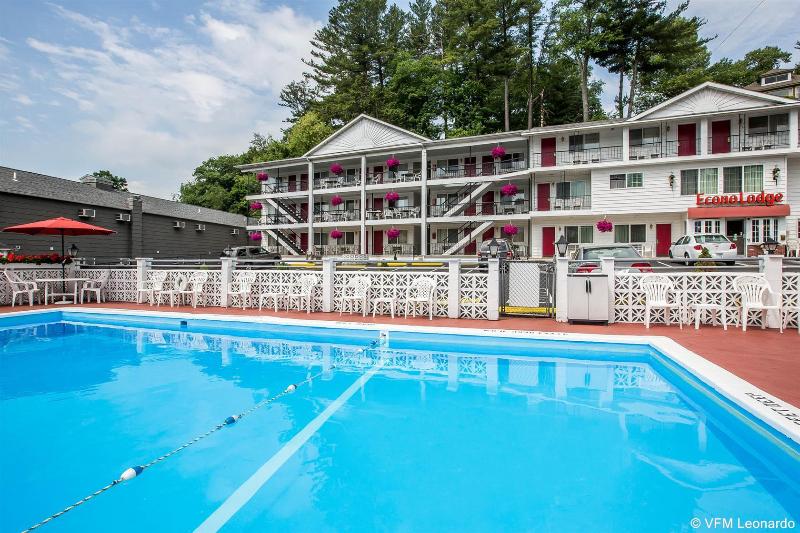 汽车旅馆  Baymont By Wyndham Lake George